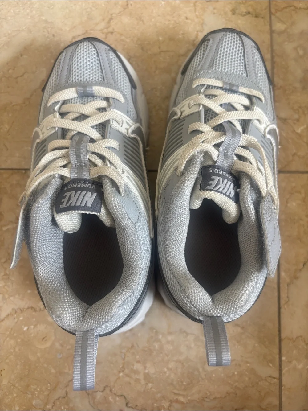 Nike Vomero 5 Kids Light Gray and White Velcro Sneakers